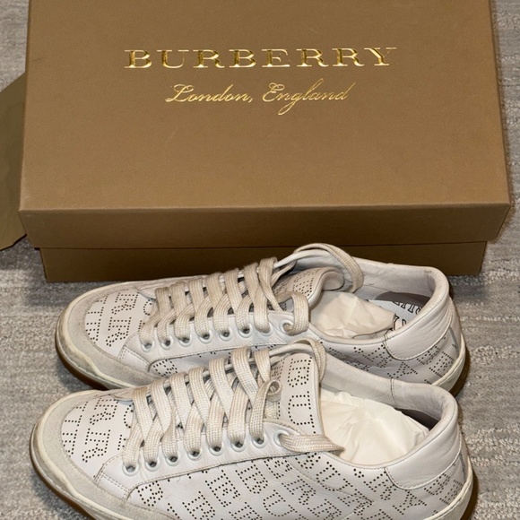 Burberry Women's Timsbury Perforated Leather Sneakers, White, Size 36.5 - Picture 2 of 9